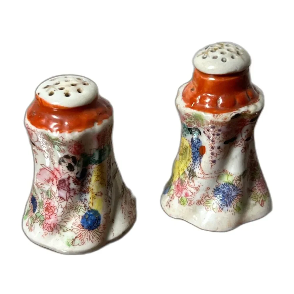 Vintage Japan Hand Painted Salt & Pepper Shakers Moriage Style Floral Geisha MCM